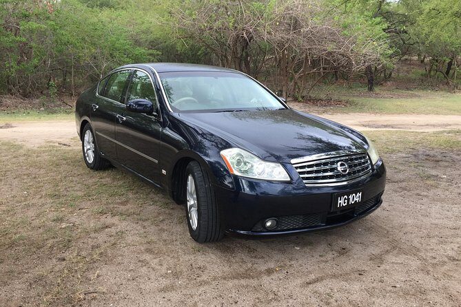 Airport Transfer Private: Round-trip - Hewanorra (UVF) & George Charles (SLU) - Drivers and the small extras: what you might notice once you’re on the road