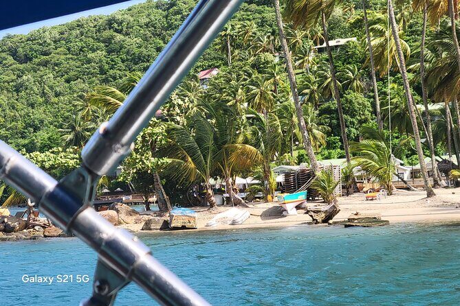 All-Inclusive Land And Sea Excursion - Lunch at Mama’s House: Homemade Food That Makes the Whole Day Feel Local