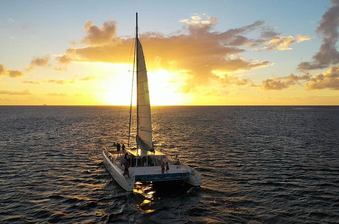 Cruise Sunset Party in Castries - The Green Flash Moment: Cool If It Happens, Fun If It Doesn’t