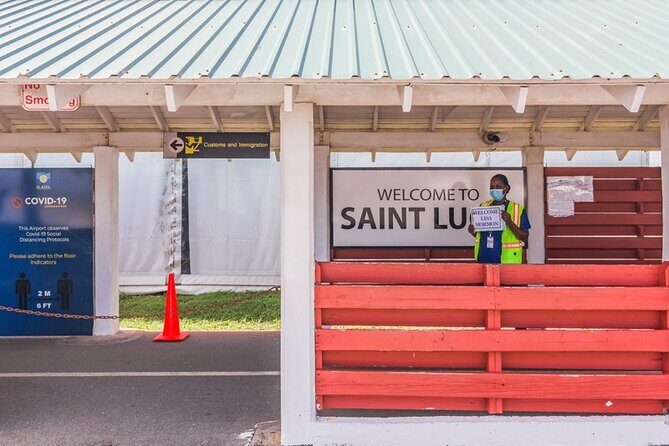 Fast Track On Arrival at St Lucia Airport & Round Trip Transfer - The chauffeured ride: faster airport exit and real island context
