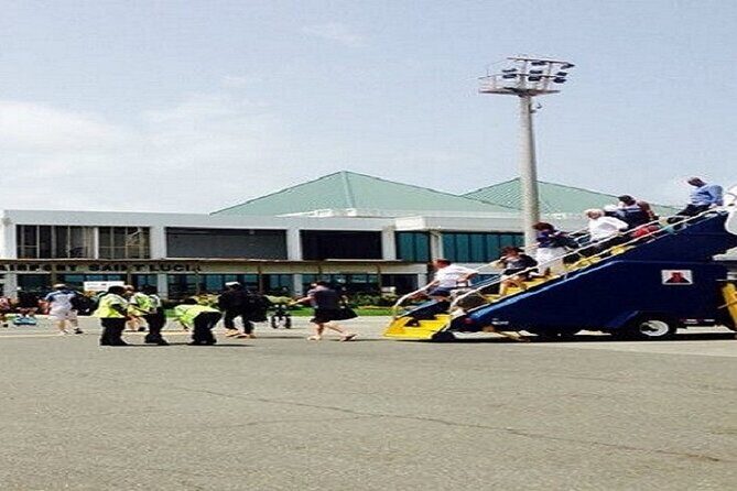 Fast Track On Arrival at St Lucia Airport & Round Trip Transfer - VIP meet-and-greet: what happens after you exit the plane