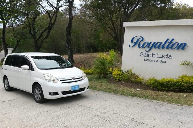 Private St Lucia Airport Transfer to Royalton Saint Lucia Resort - The drive to Royalton: what you’ll actually experience in the car