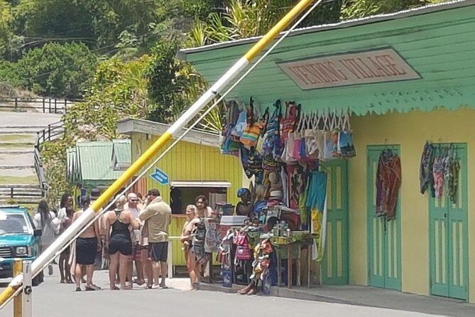 Saint Lucia Sulphur Springs Rejuvenating Mud Bath Tour - Who Should Book This Mud Bath and Waterfall Tour