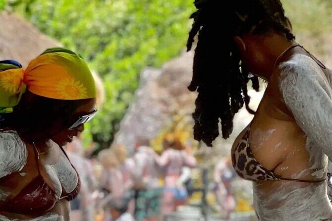 Saint Lucia Sulphur Springs Rejuvenating Mud Bath Tour - Toraille Waterfall: A Quick Swim in a Small, Popular Spot