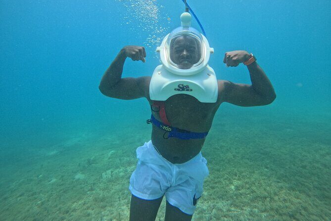 SeaTrek St. Lucia - Entering the underwater zone: your 25-minute fish walk