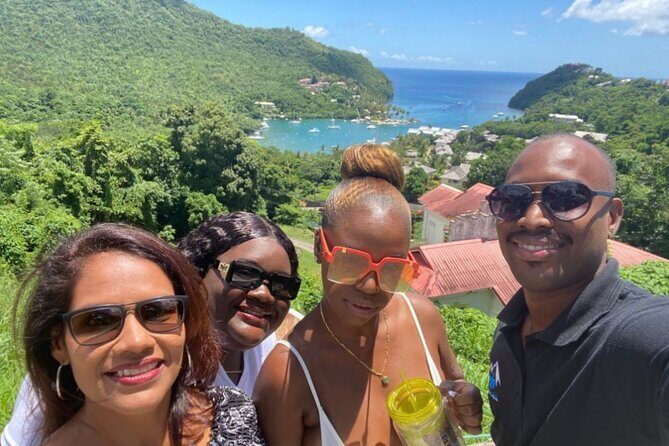 Soufriere Private Tour - Pitons first: quick stop, high payoff pictures