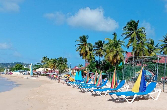 St. Lucia Beach Day with Paradise Beach Comforts & Transportation - Group Size and Shared Format: What “Max 30” Means for Your Day