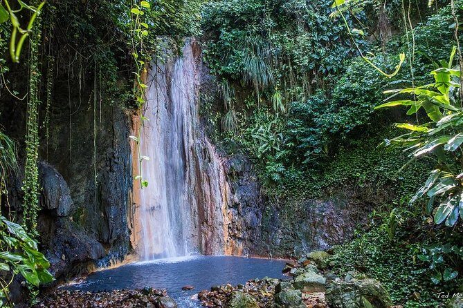 St. Lucia Botanical Gardens and Waterfall Tour Groups only - Pitons stop: quick photos of Gros Piton and Petit Piton