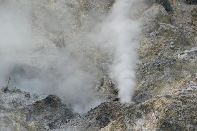 St Lucia Castries to Pitons Tour - Sulphur Springs: the volcano experience and the smell factor