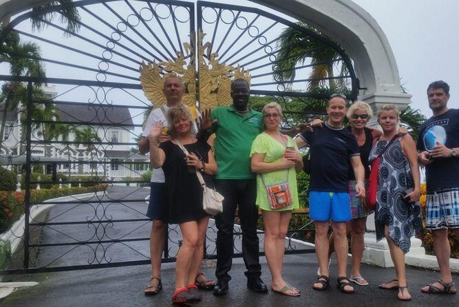 Trip to Soufiere: Volcano, Twin Pitons, Waterfall, Mud Bath & Botanical Garden - Through Castries, Governors House, and Eudovic’s art studio