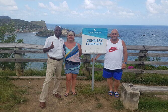 UVF Airport Transfer 2Way Trip - The ride from UVF to the Gros Inlet area: what to expect in about an hour